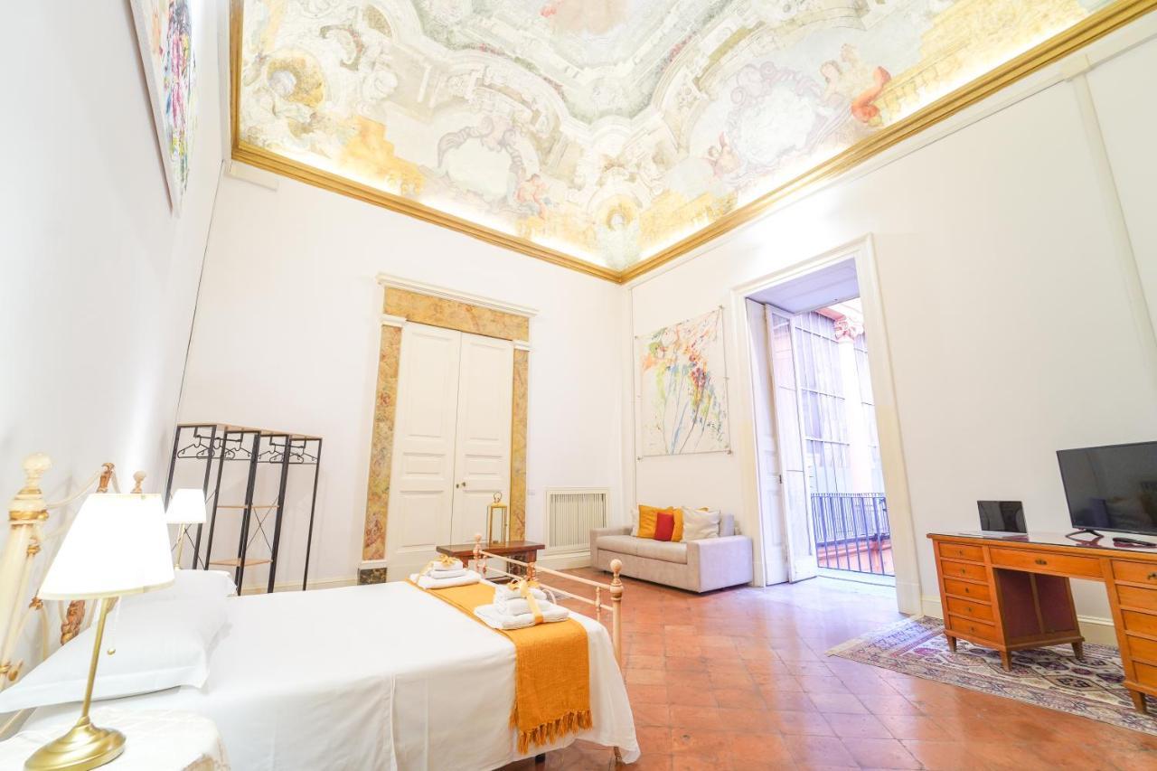 Casa Napoletana - Culture Apartment Naples Luaran gambar