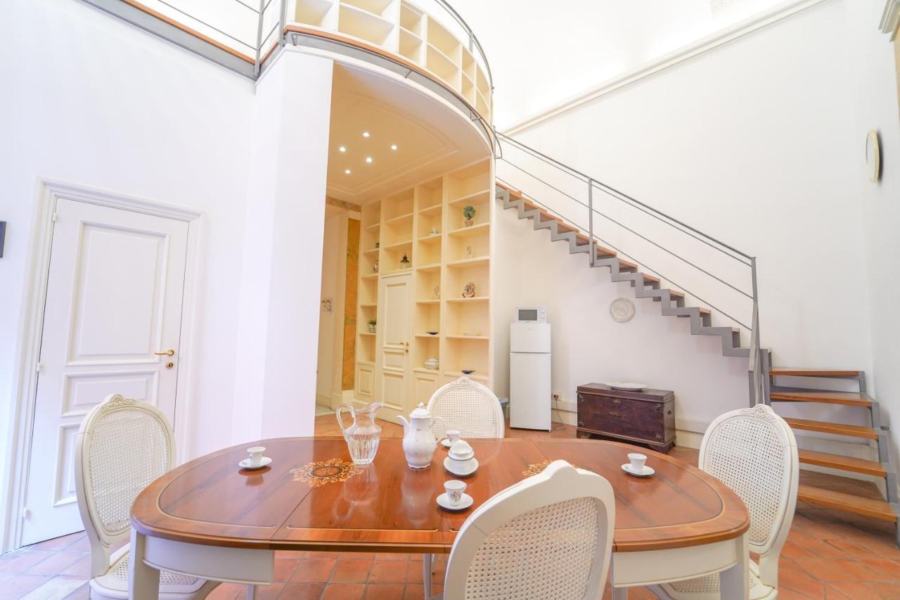 Casa Napoletana - Culture Apartment Naples Luaran gambar