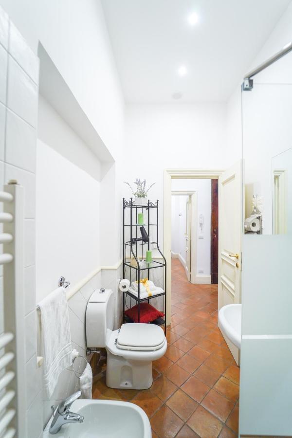 Casa Napoletana - Culture Apartment Naples Luaran gambar